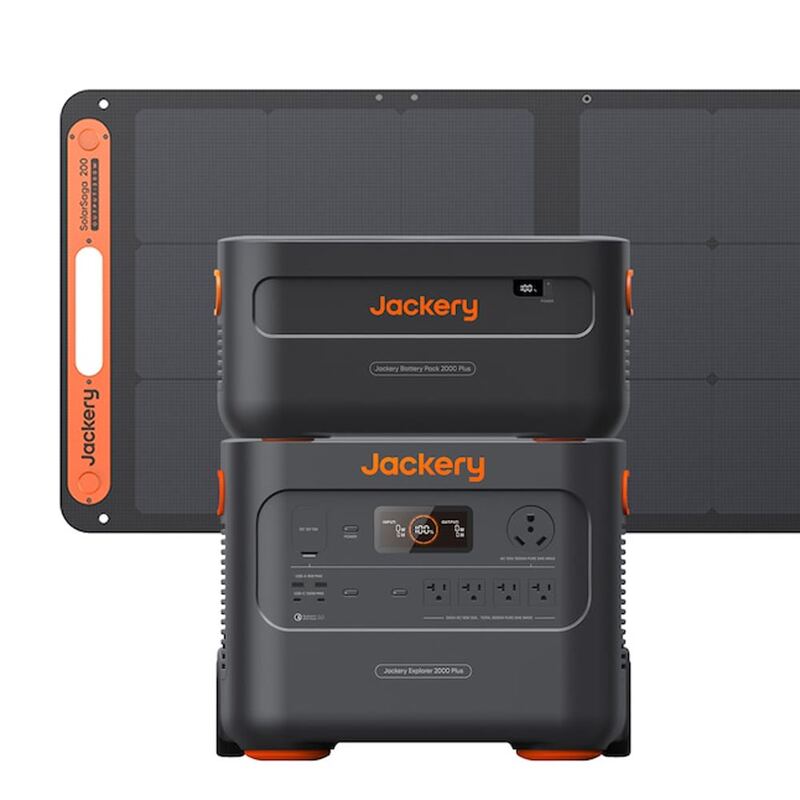 Jackery Solar Generator 2000 v2