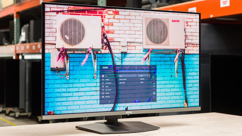 MSI MPG 321URX QD-OLED